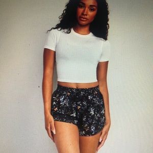 stori. radiate baby tee